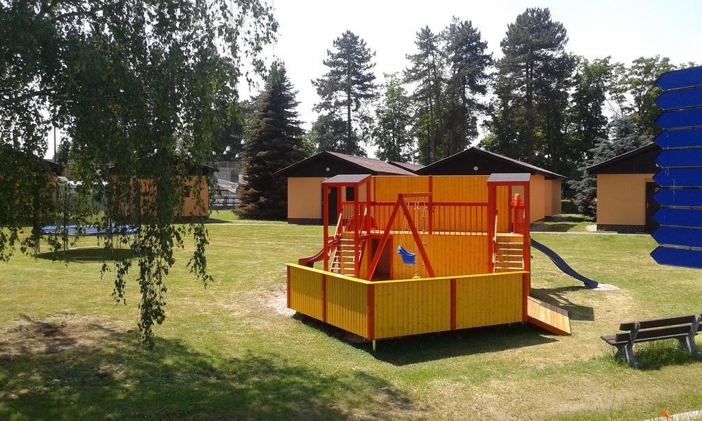 Sportcentrum Dvorak Villa Hluboká nad Vltavou Eksteriør billede